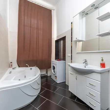 Apartment Comfortable On Mikhaylovskiy Lane *